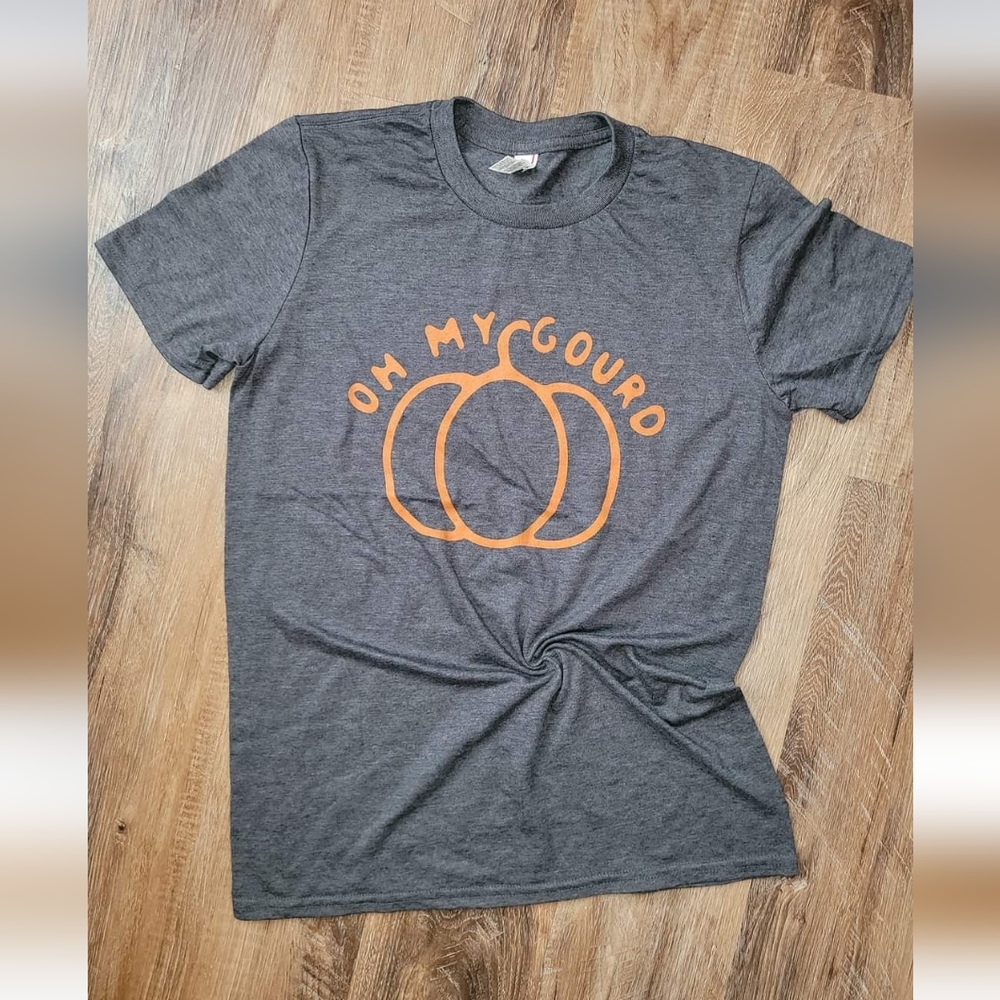Oh My Gourd Heathered Grey Fall Tee Small